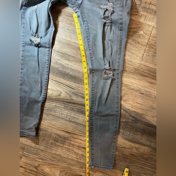 Pacsun super stretch jeggings. - Picture 4 of 7